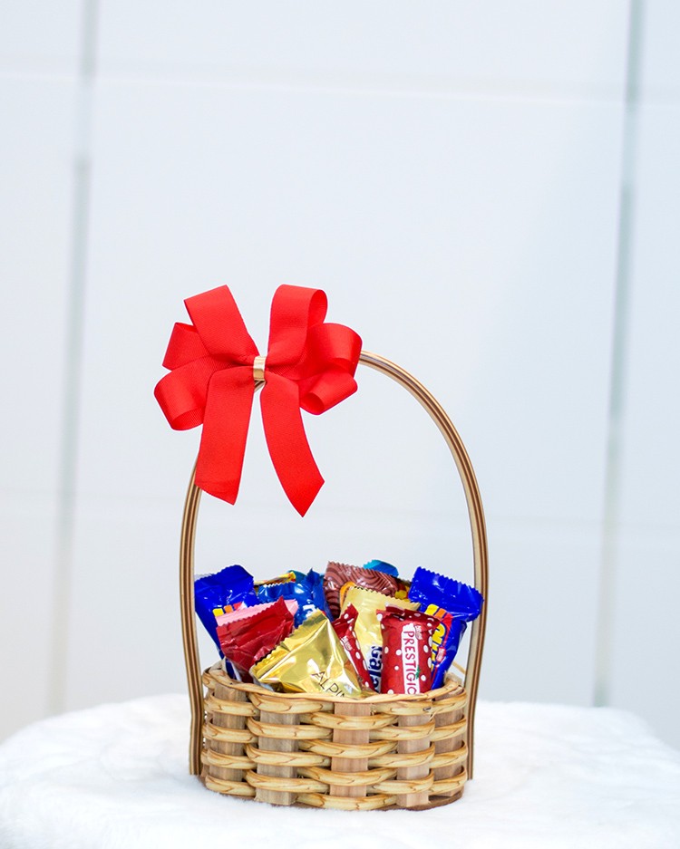 Cesta de Chocolates Variados